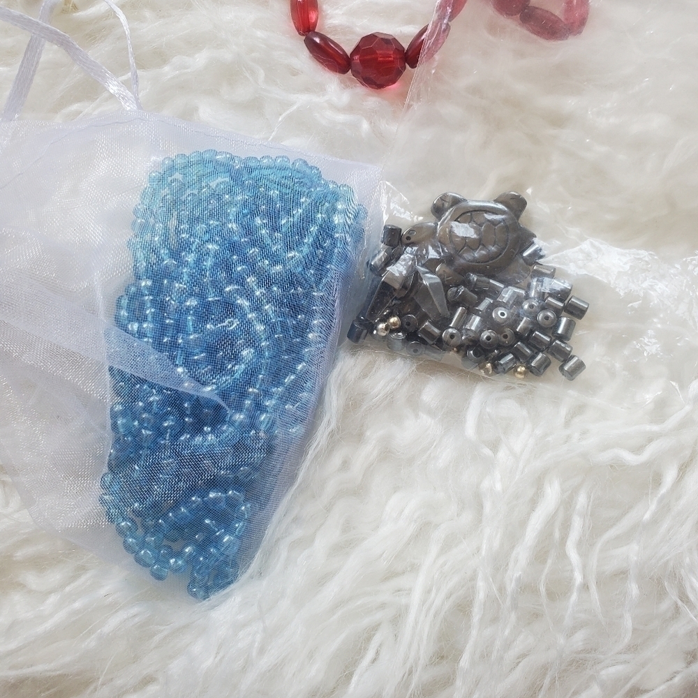 Jewelry Bead bundle - Picture 2 of 5